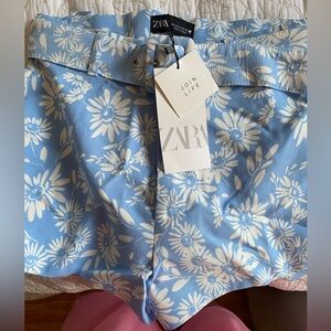 Zara Blue Floral Set: High Waist Shorts with Cropped Top—for Coachella